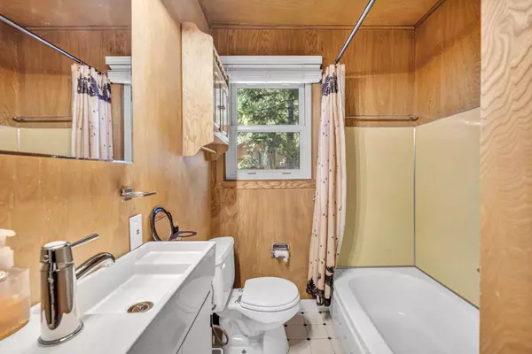 5289 N North Lake Boulevard, Carnelian Bay, CA 96140