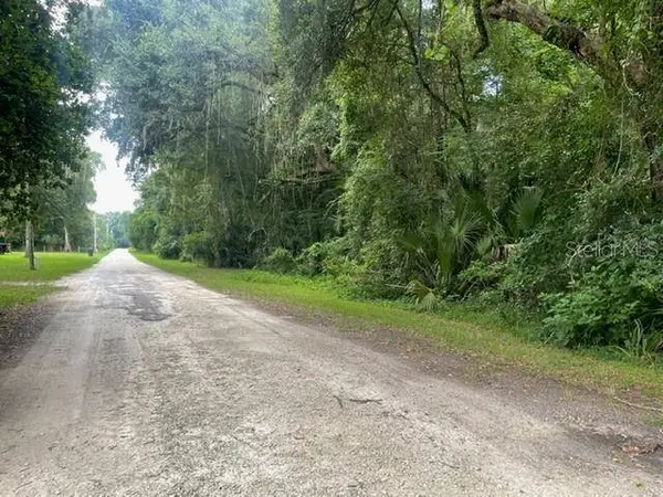 9389 E NEWMAN DR, Inverness, FL 34453