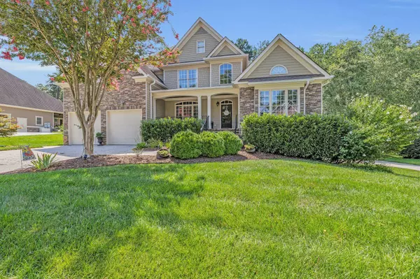 11171 Captains Cove Dr, Soddy Daisy, TN 37379