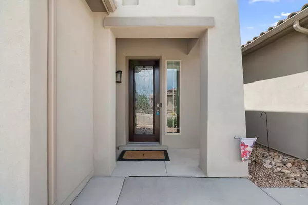 5528 Pikes Peak LOOP NE, Rio Rancho, NM 87144