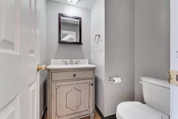 7885 Thornfield Lane 51, Columbus, OH 43235