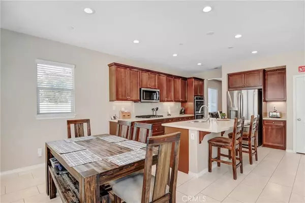 35391 Oakstone Creek CT, Winchester, CA 92596