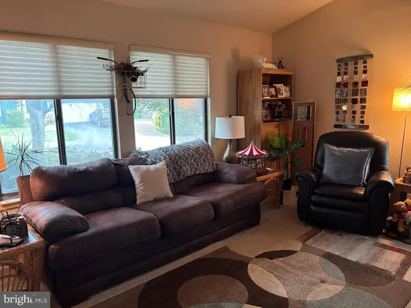 2514 CONGREVE CT, Herndon, VA 20171