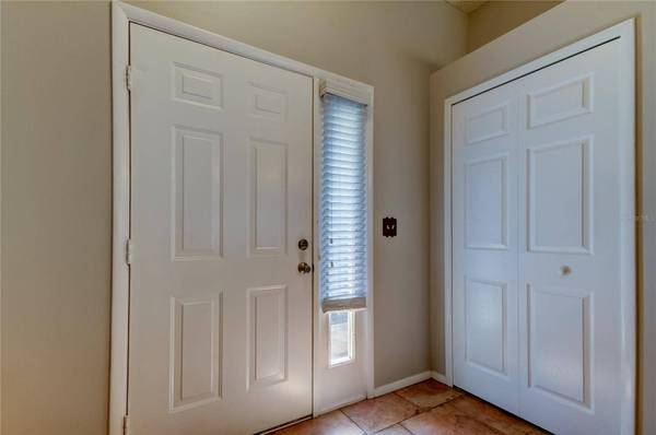 704 JACARANDA DR, Oldsmar, FL 34677