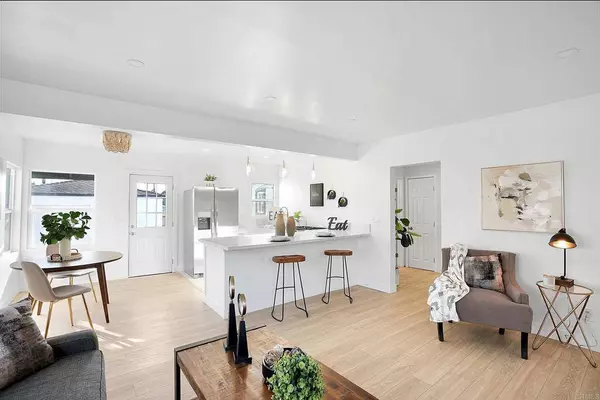 1014 Oaklawn AVE, Chula Vista, CA 91911