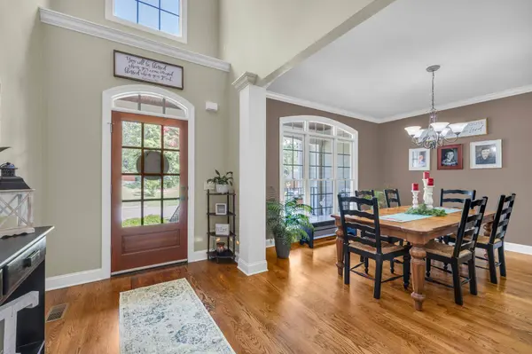 11171 Captains Cove Dr, Soddy Daisy, TN 37379