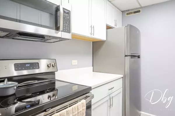 3857 N Parkway DR #1G, Northbrook, IL 60062