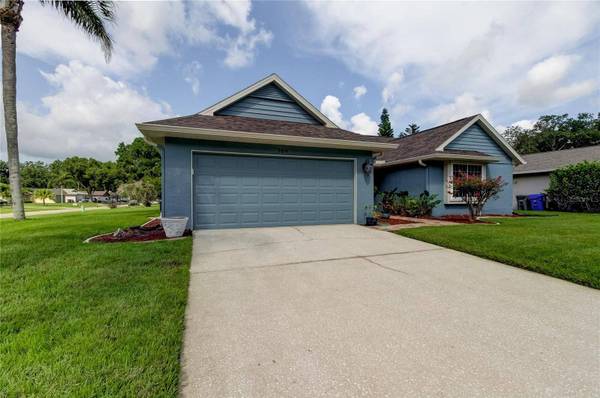 704 JACARANDA DR, Oldsmar, FL 34677