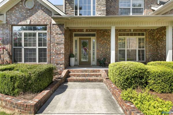 4413 SE Hampton Ridge Drive, Owens Cross Roads, AL 35763