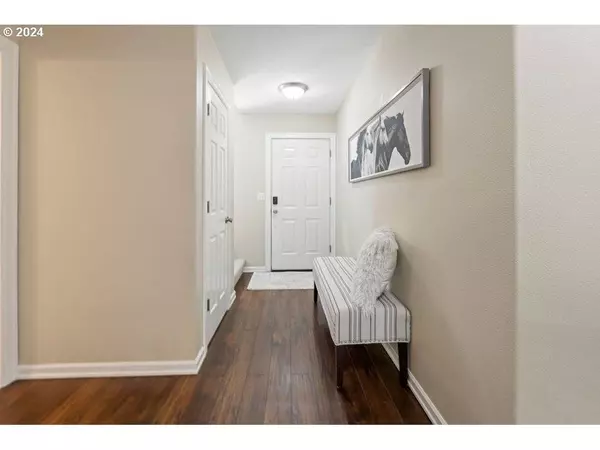 2107 NE 97TH CIR, Vancouver, WA 98665