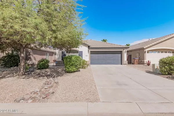 35629 N MIRANDESA Drive, San Tan Valley, AZ 85143