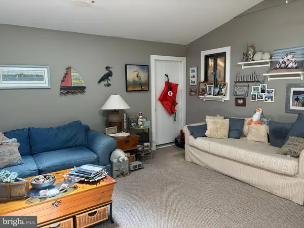 2514 CONGREVE CT, Herndon, VA 20171