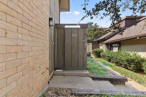 4645 Country Creek Drive #1101, Dallas, TX 75236