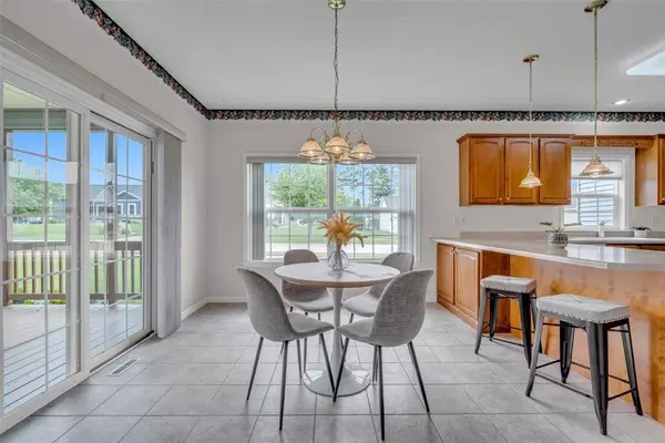 127 Autumn Woods DR NW, Cedar Rapids, IA 52405