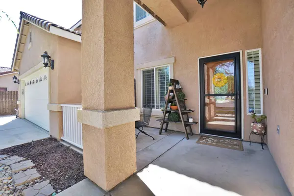 2861 14th Street, Sanger, CA 93657