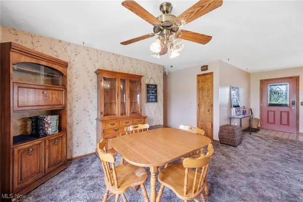 1680 Lester RD, Valley City, OH 44280