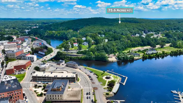 76 Spruce Street, Norwich, CT 06360