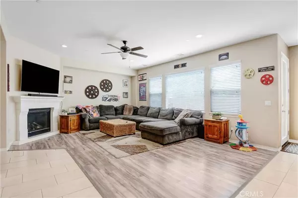 35391 Oakstone Creek CT, Winchester, CA 92596