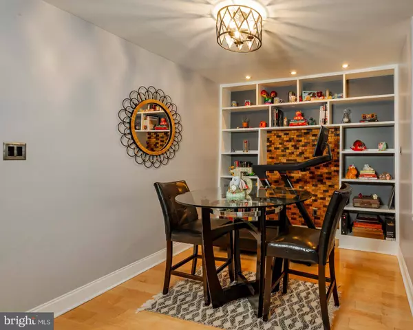 701 KINGS CROFT, Cherry Hill, NJ 08034