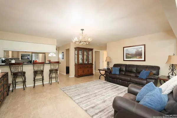 2788 Lakeshore Drive, Canyon Lake, TX 78006