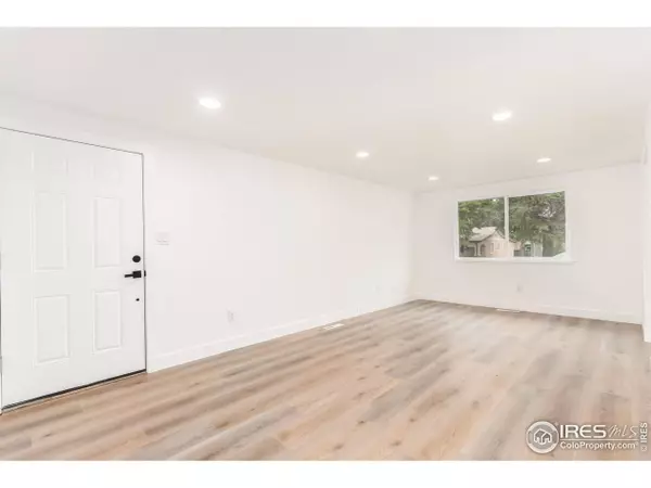 735 N Utica St, Denver, CO 80204