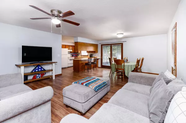 228 Sherwood Dr, Manchester, TN 37355