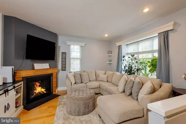 701 KINGS CROFT, Cherry Hill, NJ 08034