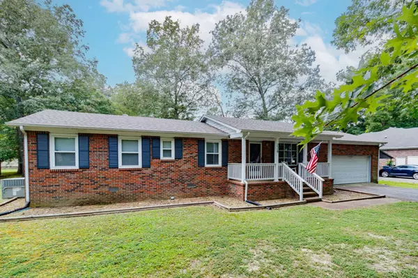 228 Sherwood Dr, Manchester, TN 37355