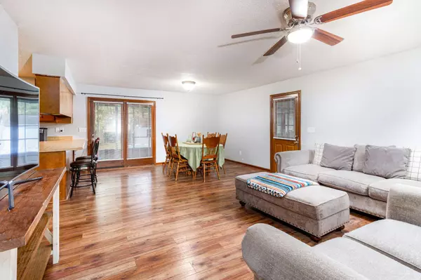 228 Sherwood Dr, Manchester, TN 37355