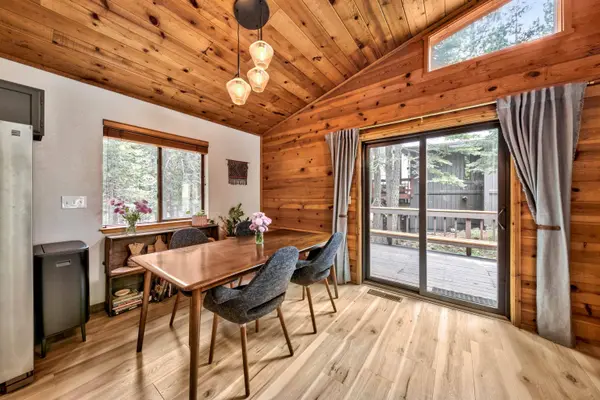 12297 Schussing Way, Truckee, CA 96161