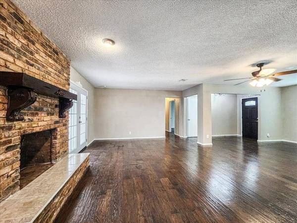 3411 Country Club Road, Pantego, TX 76013