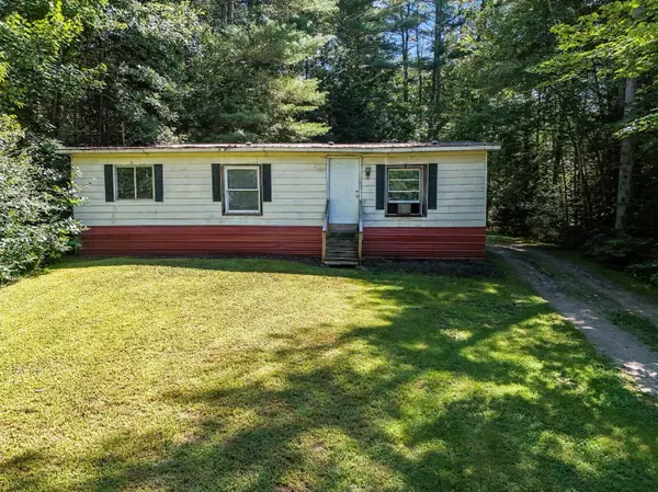 67 Monk RD, Benton, ME 04901