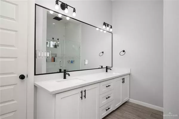 2904 Del Rey E, Edinburg, TX 78542