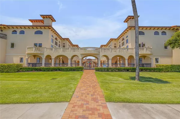 5090 RIVERSIDE DR #105, Port Orange, FL 32127