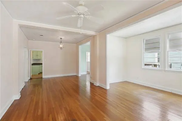 504 RIDGELAKE DR, Metairie, LA 70001