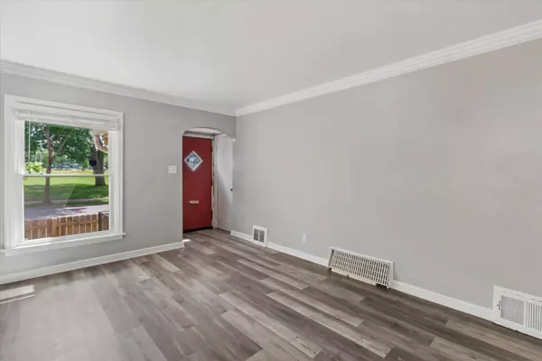 4216 W Burleigh, Milwaukee, WI 53210