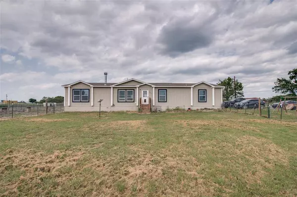 9648 County Road 147, Kaufman, TX 75142