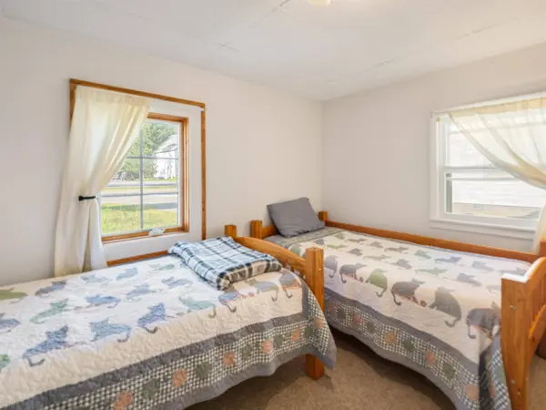 818 Main ST, Cavendish, VT 05153