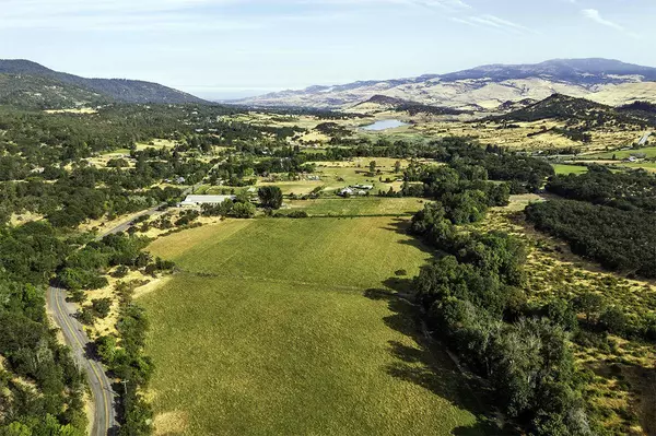 1685 Old Highway 99 HWY S, Ashland, OR 97520