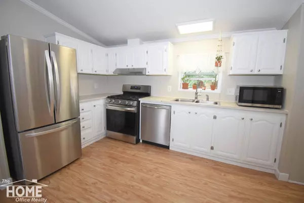 795 Coventry Street, Owosso, MI 48867