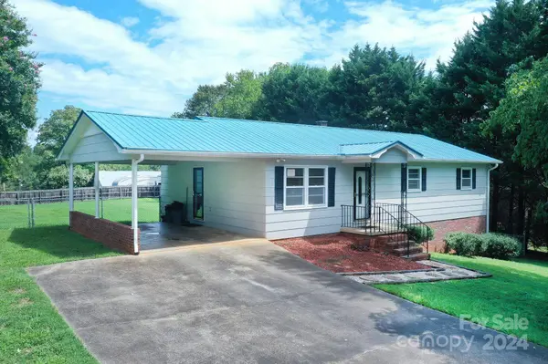 167 Hillsdale LN, Taylorsville, NC 28681