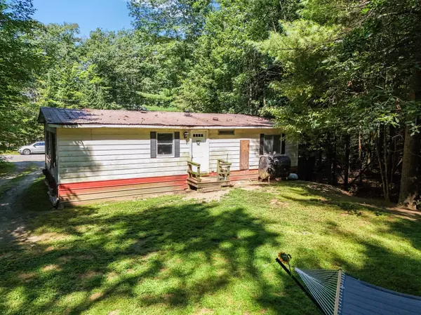 67 Monk RD, Benton, ME 04901