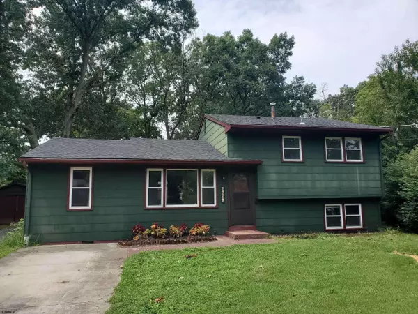 4750 Noel Dr Dr, Newfield, NJ 08344