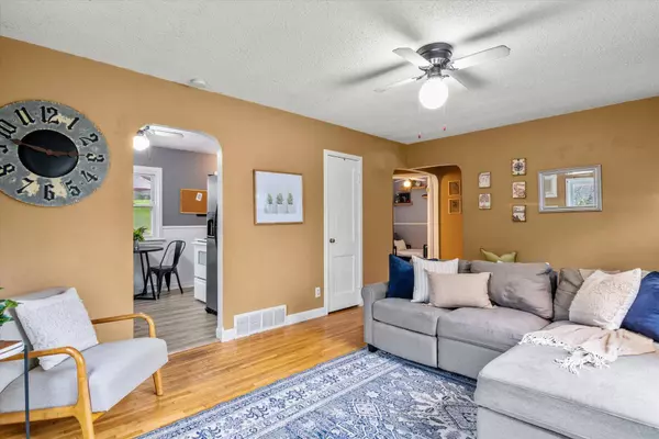 1014 10th ST, Hudson, WI 54016