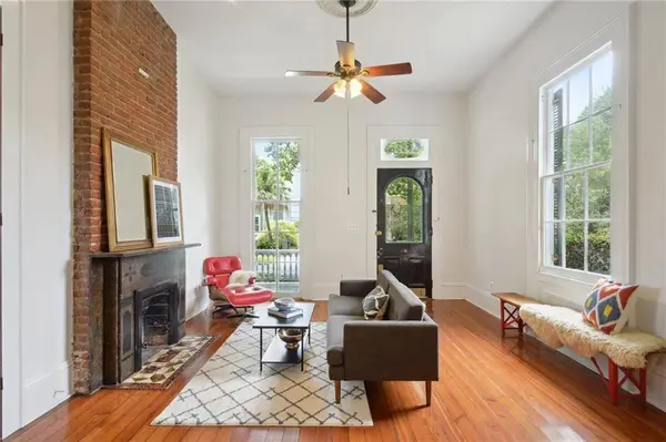 1111 PENISTON ST #1111, New Orleans, LA 70115