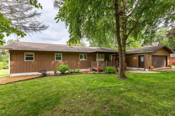 2A45 Pioneer Drive, Apple River, IL 61001