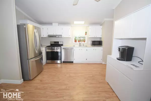 795 Coventry Street, Owosso, MI 48867