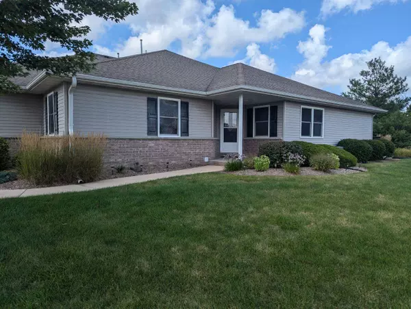 640 Trailview Unit 1, Waterford, WI 53185