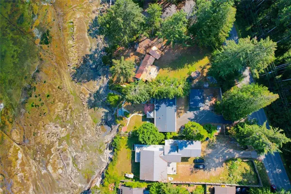 526 Berry Point Rd, Gabriola Island, BC V0R 1X1