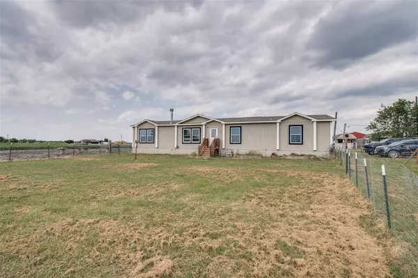 9648 County Road 147, Kaufman, TX 75142